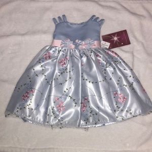 🌸🐰NWT🐣🌸 formal dress